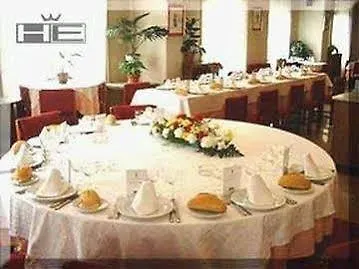 Espana Hotel 2*